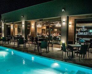 Player's Pool & Lounge